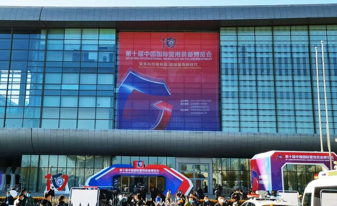 aa53835605959b2525c9fc04fc585187.jpg 3.jpg